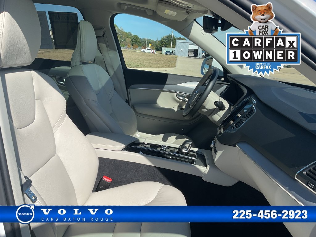 Used 2024 Volvo XC90 B5 Core w/ Protection Package AWD/4WD image 24