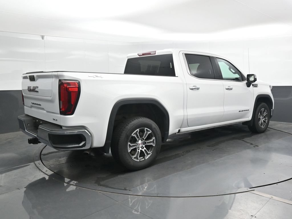 Used 2025 GMC Sierra 1500 SLT AWD/4WD image 3