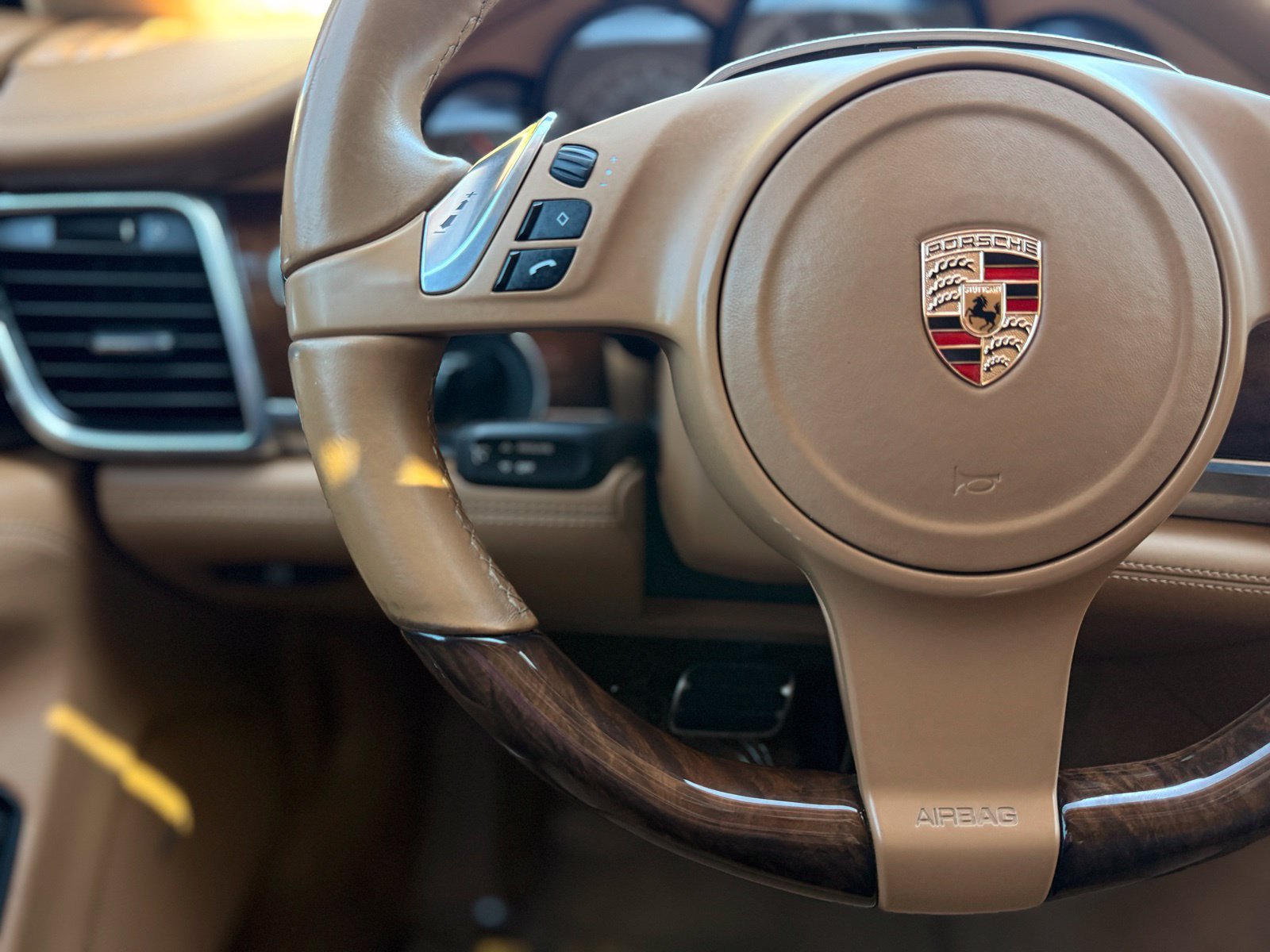 Used 2012 Porsche Panamera AWD/4WD image 26