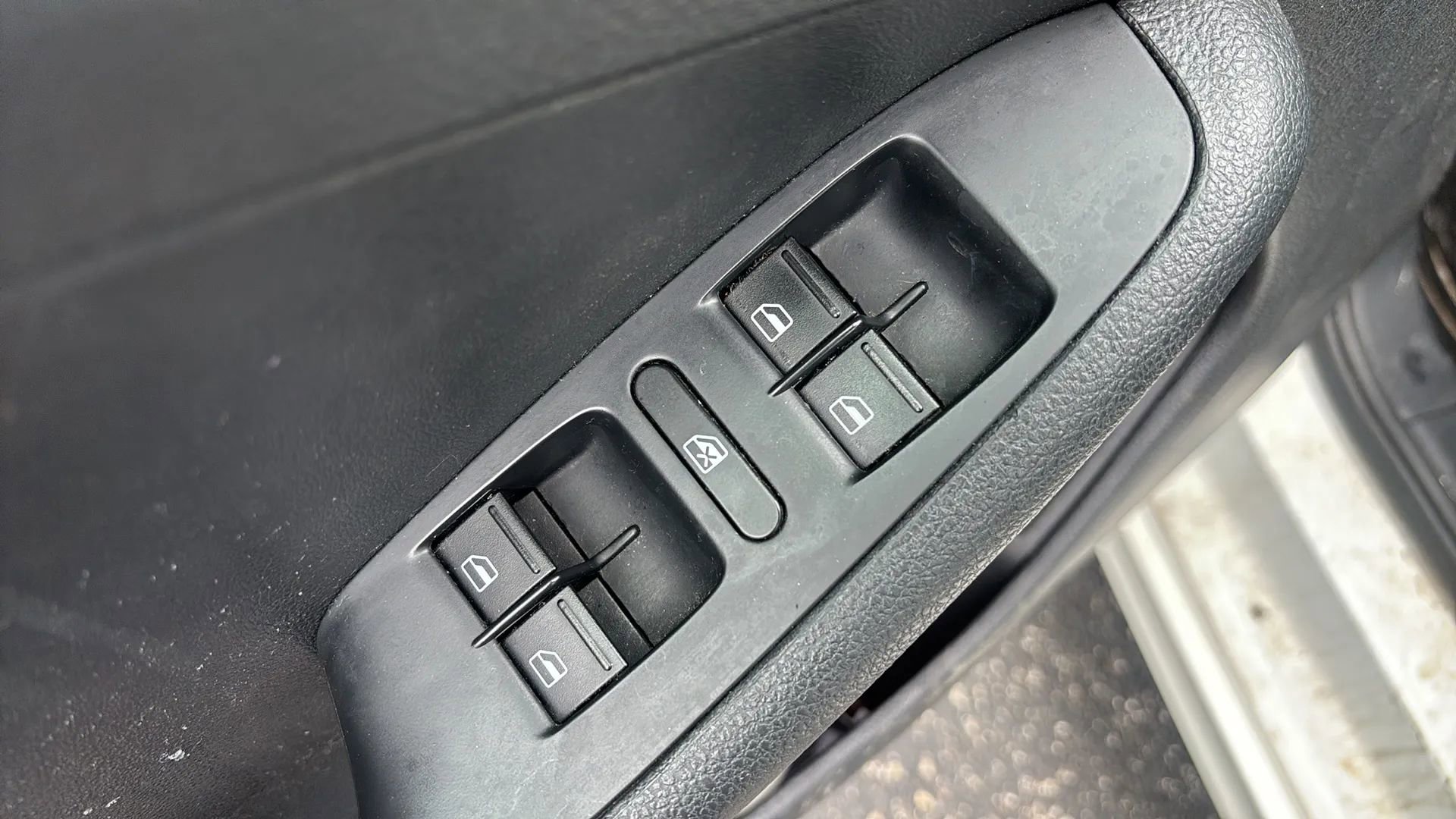 Used 2016 Volkswagen Jetta S FWD image 10