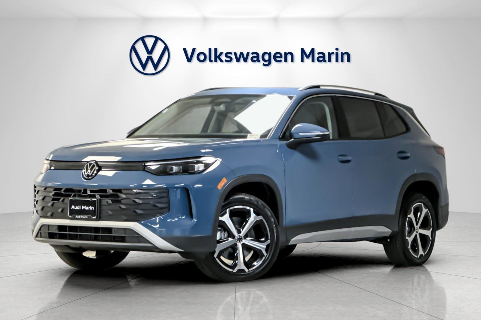 New 2026 Volkswagen Tiguan SE image 1