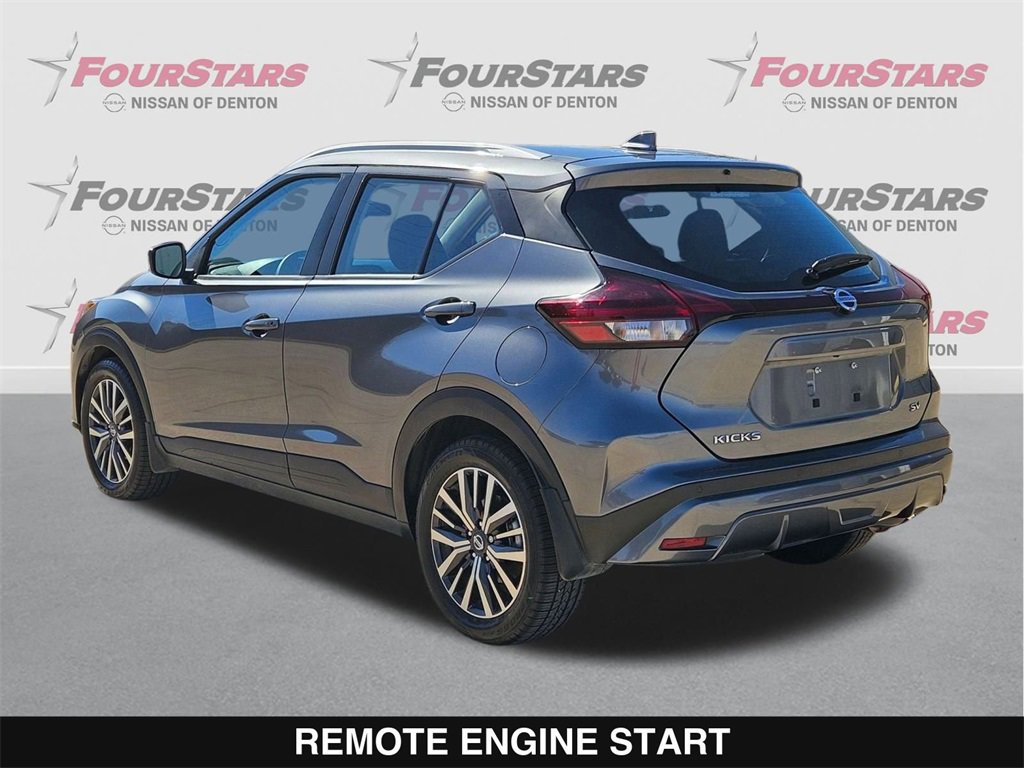 Used 2021 Nissan Kicks SV image 8