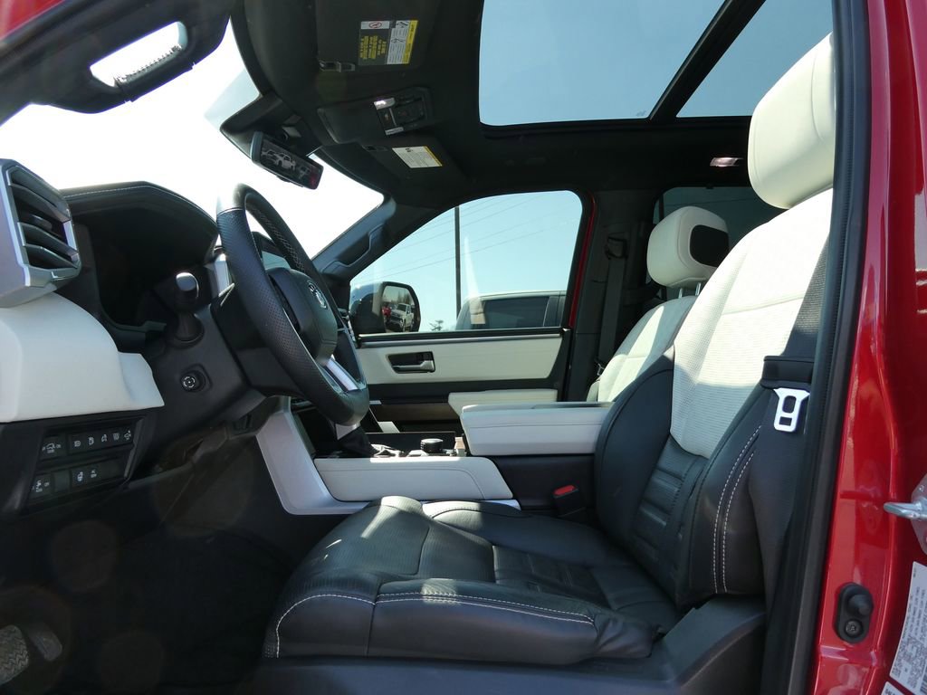 Used 2023 Toyota Sequoia Capstone image 24