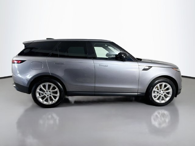 Used 2025 Land Rover Range Rover Sport SE AWD/4WD image 11