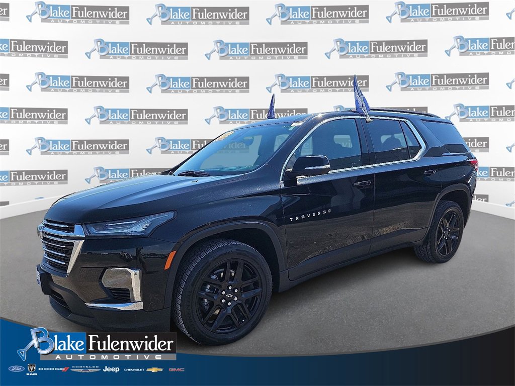 Used 2022 Chevrolet Traverse LT