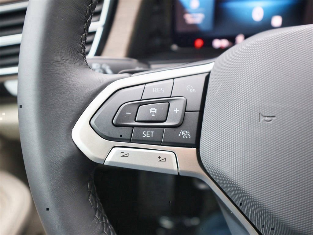 New 2026 Volkswagen Atlas SEL Premium R-Line image 28