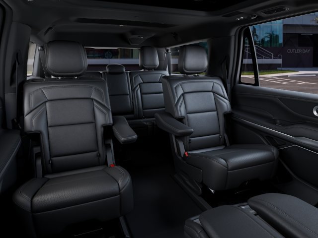New 2027 Lincoln Navigator L Reserve w/ Jet Appearance Package RWD image 11