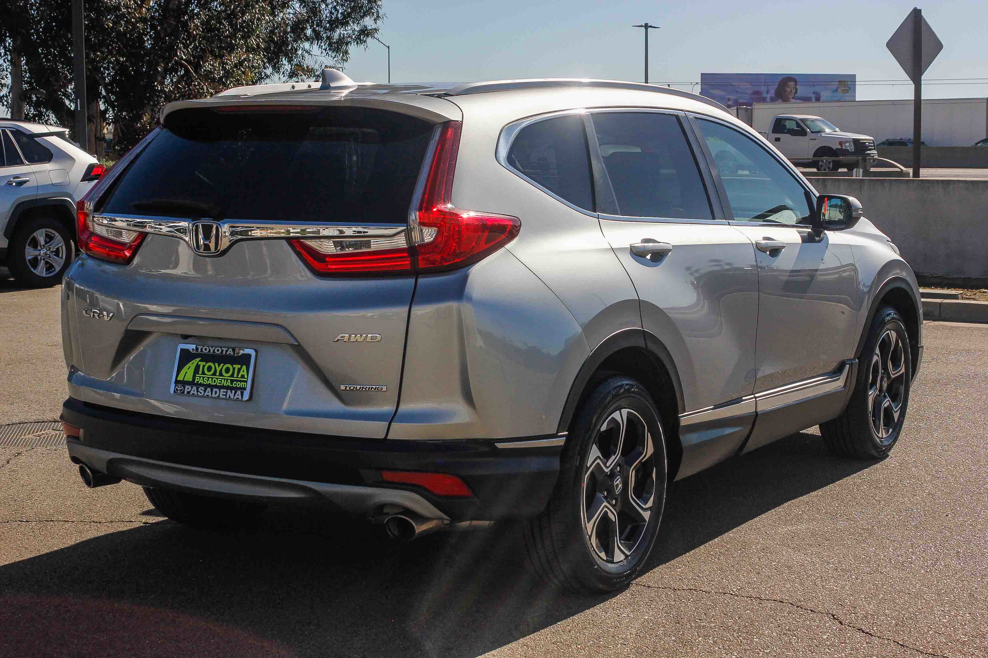 Used 2018 Honda CR-V Touring image 6