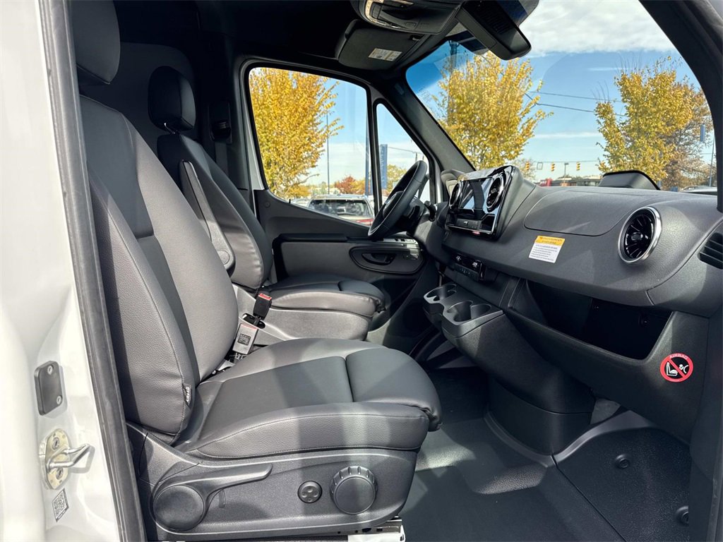 New 2026 Mercedes-Benz Sprinter 3500 image 10