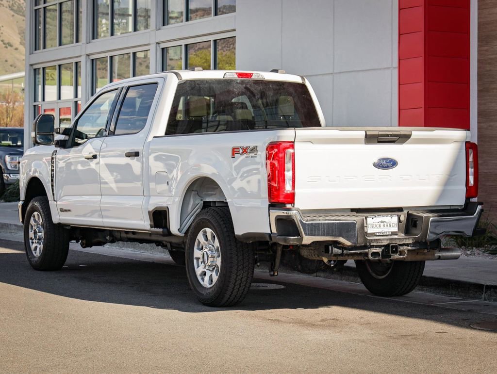 Used 2024 Ford F250 XLT w/ FX4 Off-Road Package AWD/4WD image 6