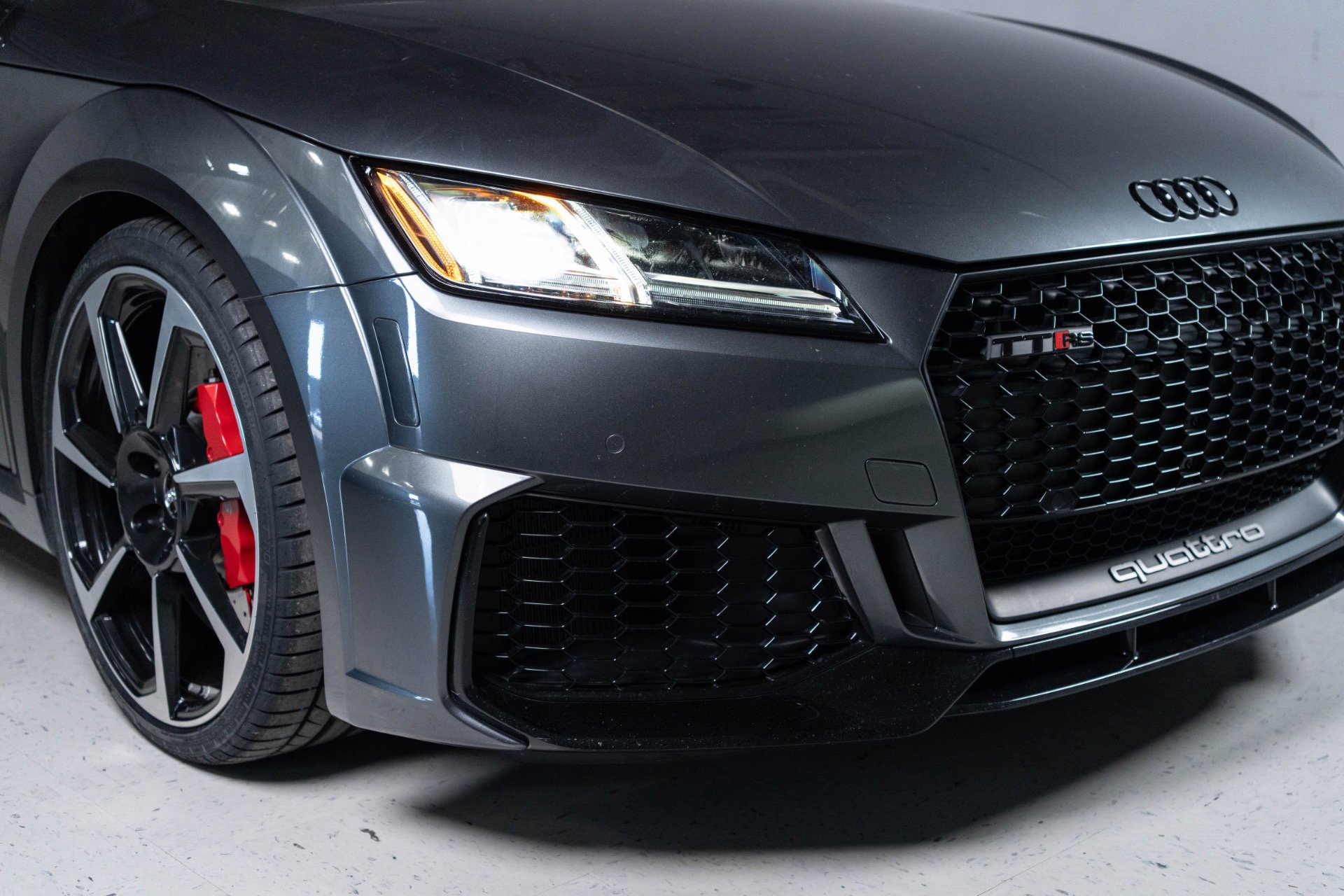 Used 2019 Audi TT RS AWD/4WD image 21