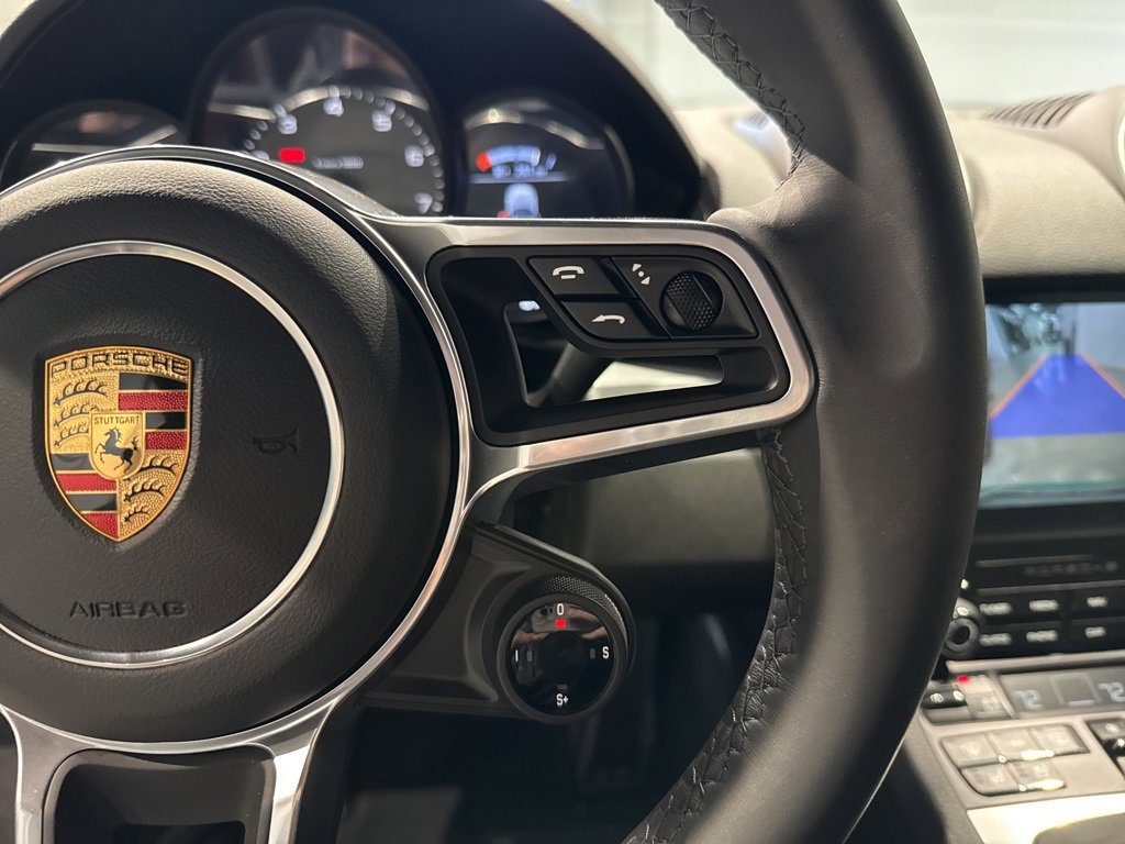 Used 2025 Porsche 718 Cayman S image 25