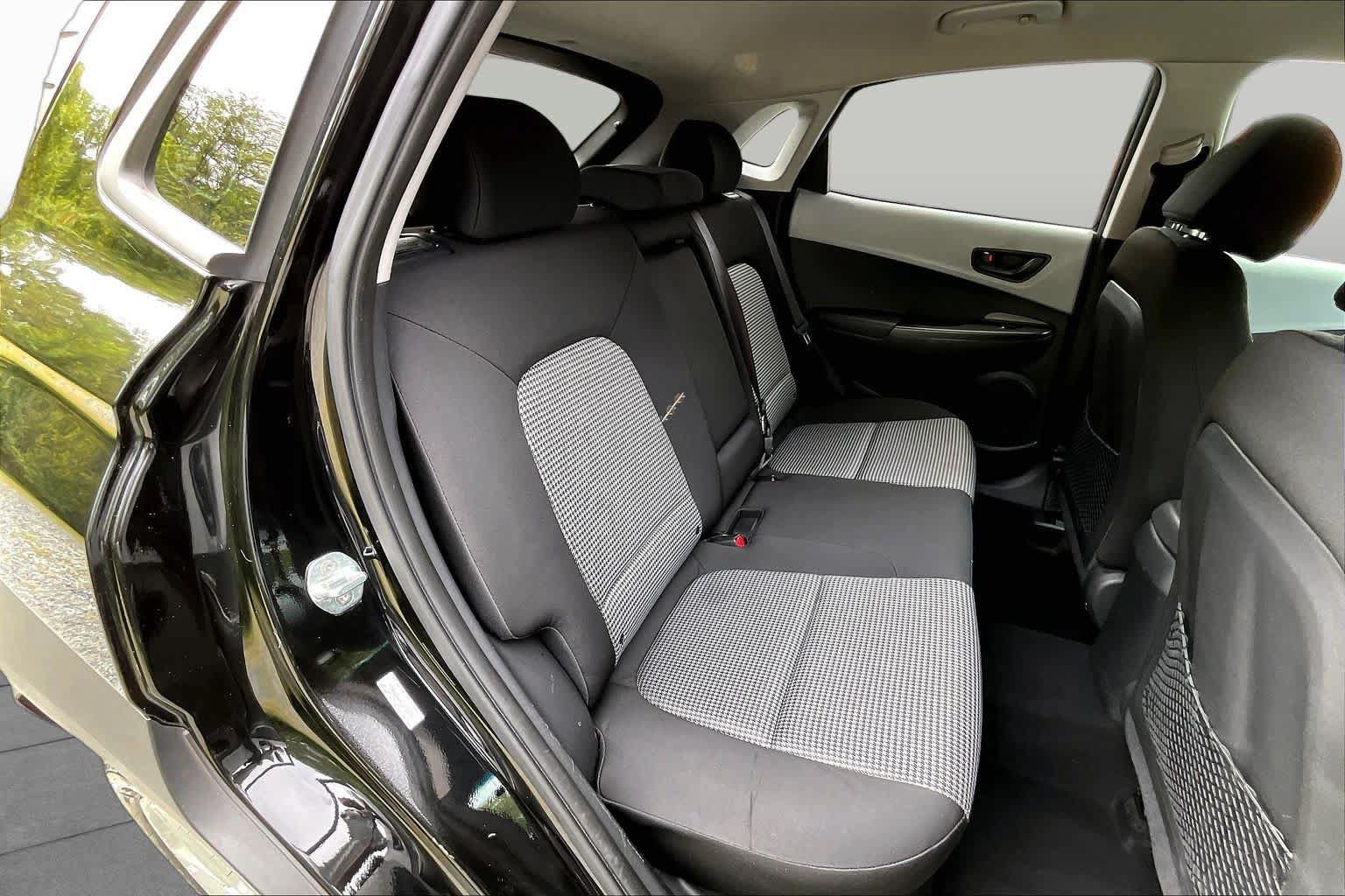 Used 2020 Hyundai Kona SE FWD image 21