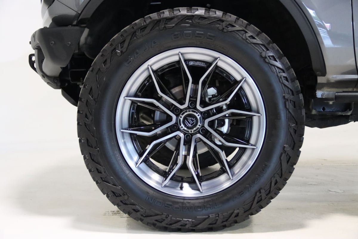 Used 2025 Ford Bronco Badlands AWD/4WD image 76