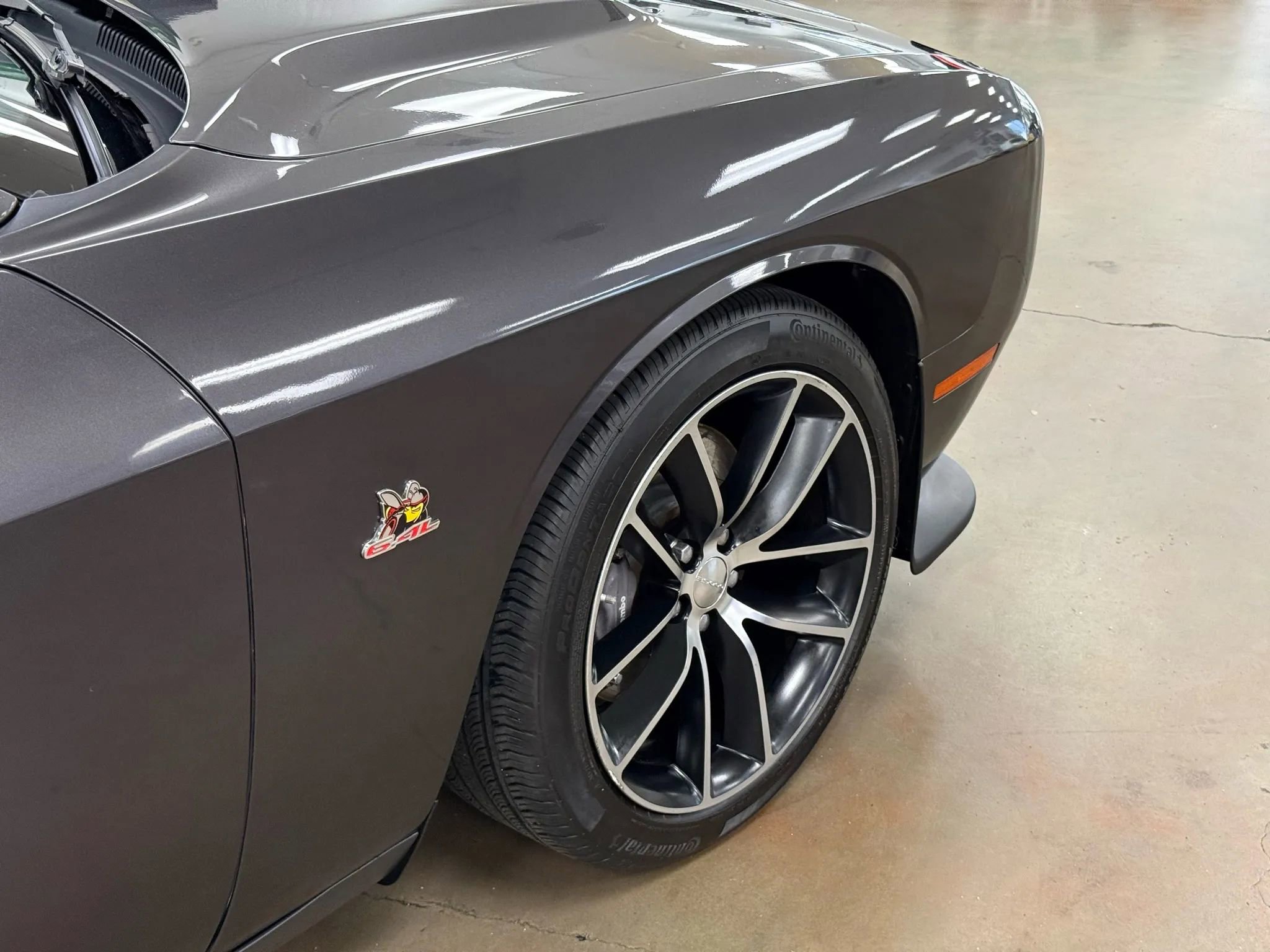 Used 2015 Dodge Challenger R/T Scat Pack w/ Driver Convenience Group image 8