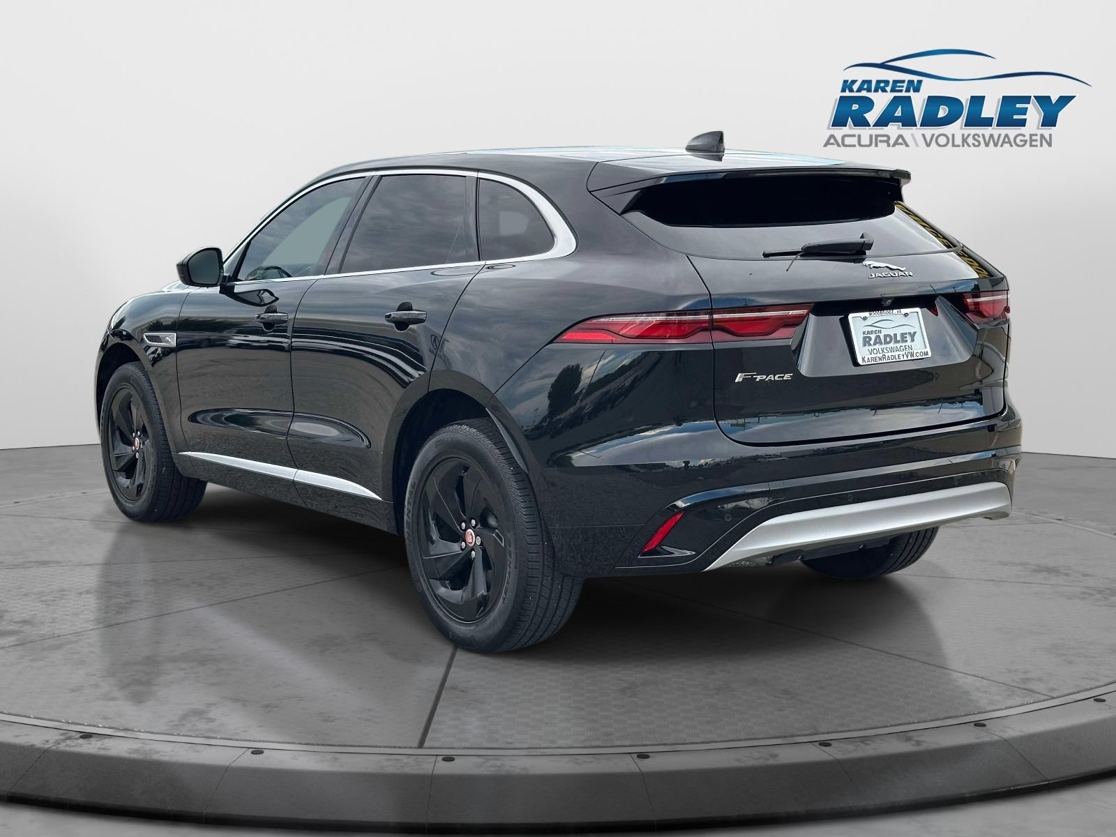 Used 2023 Jaguar F-PACE S AWD/4WD image 4