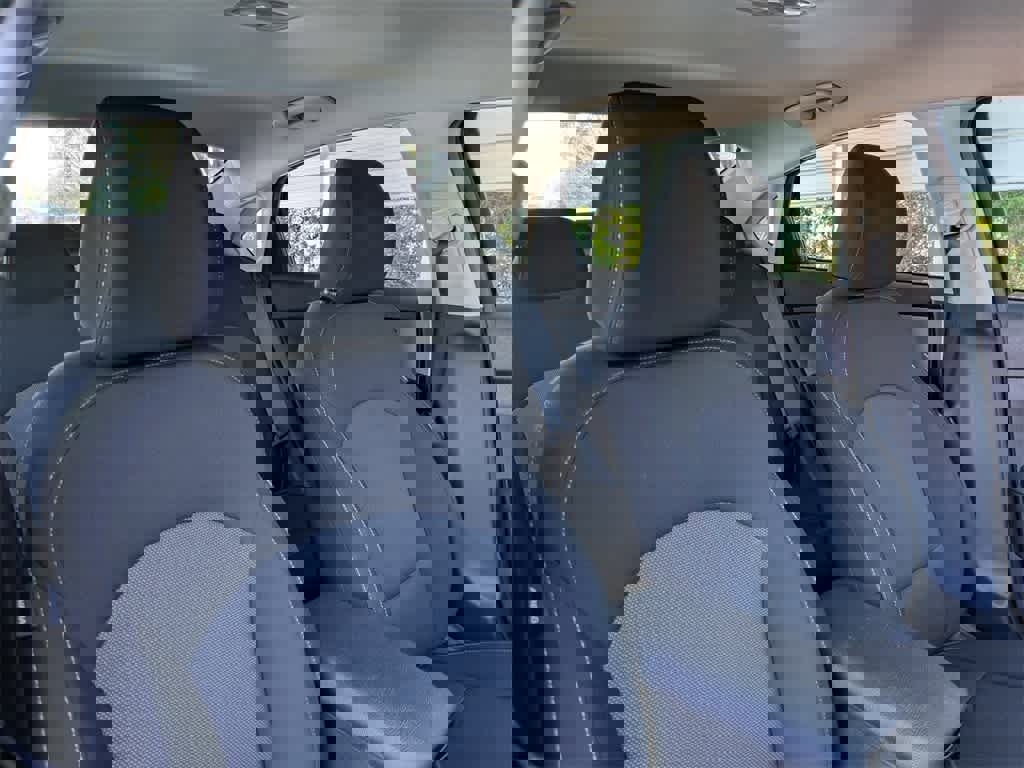 Used 2024 Kia Forte LXS image 6