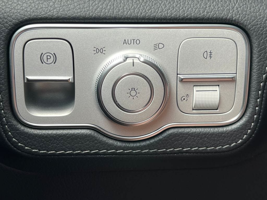 New 2026 Mercedes-Benz GLE 350 4MATIC image 18