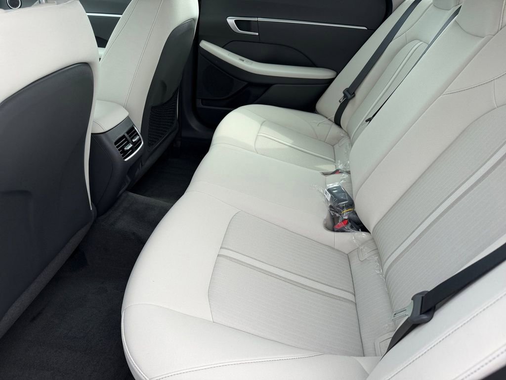New 2026 Hyundai Sonata Blue FWD image 12