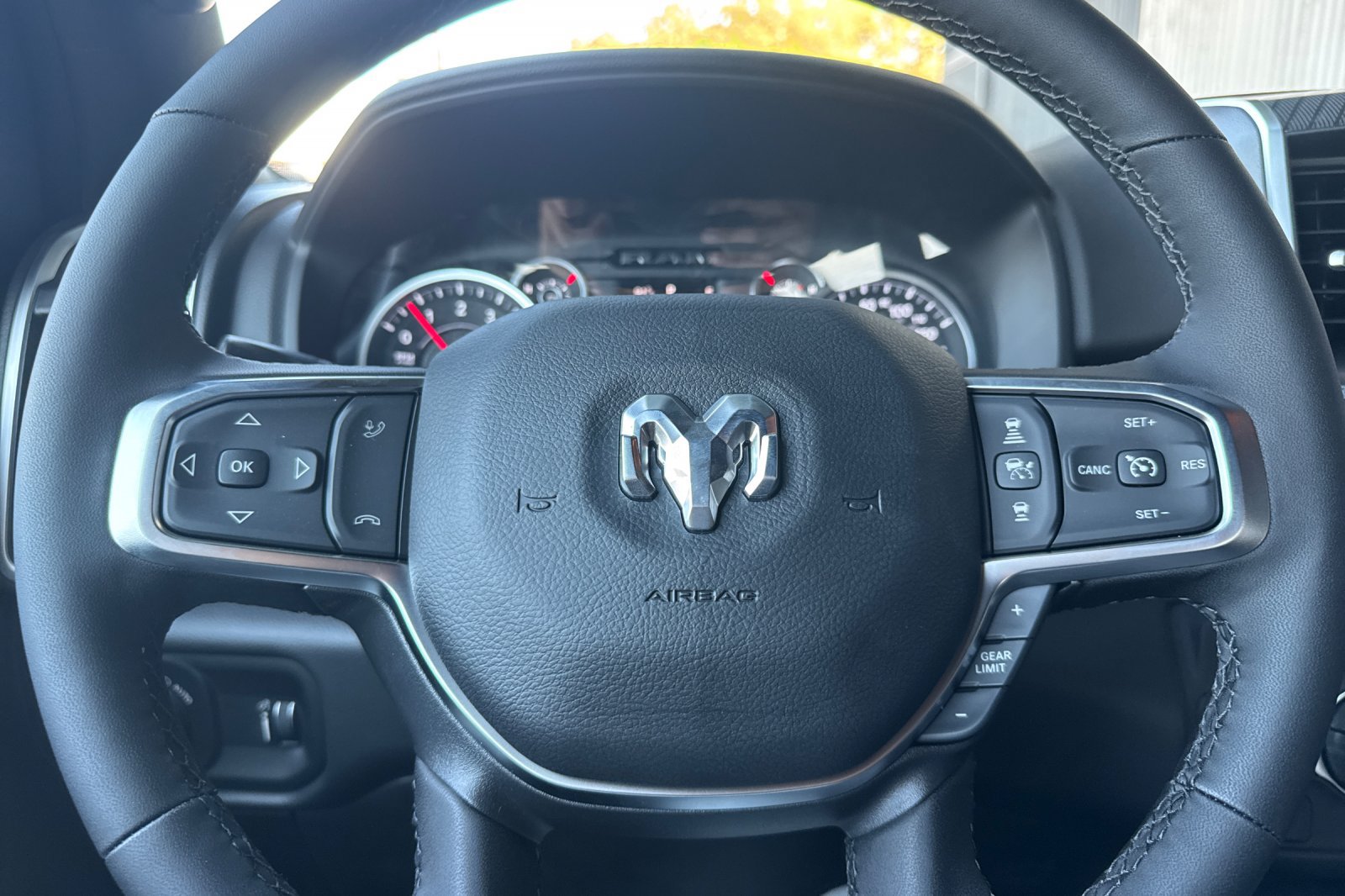 New 2027 RAM 1500 4x4 Crew Cab image 21