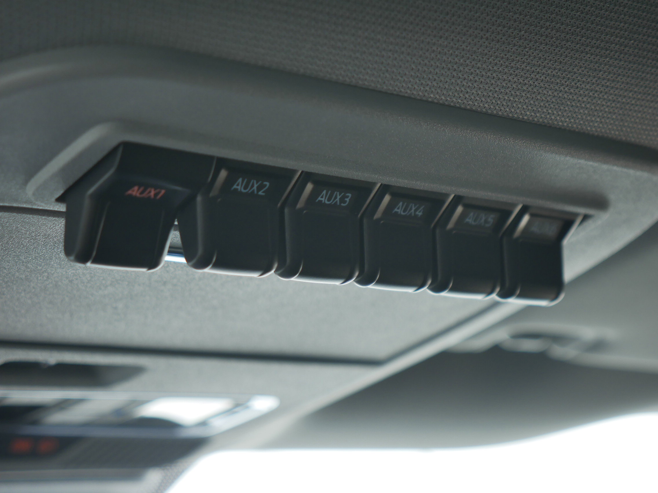 New 2025 Ford F350 Lariat w/ Lariat Ultimate Package image 9