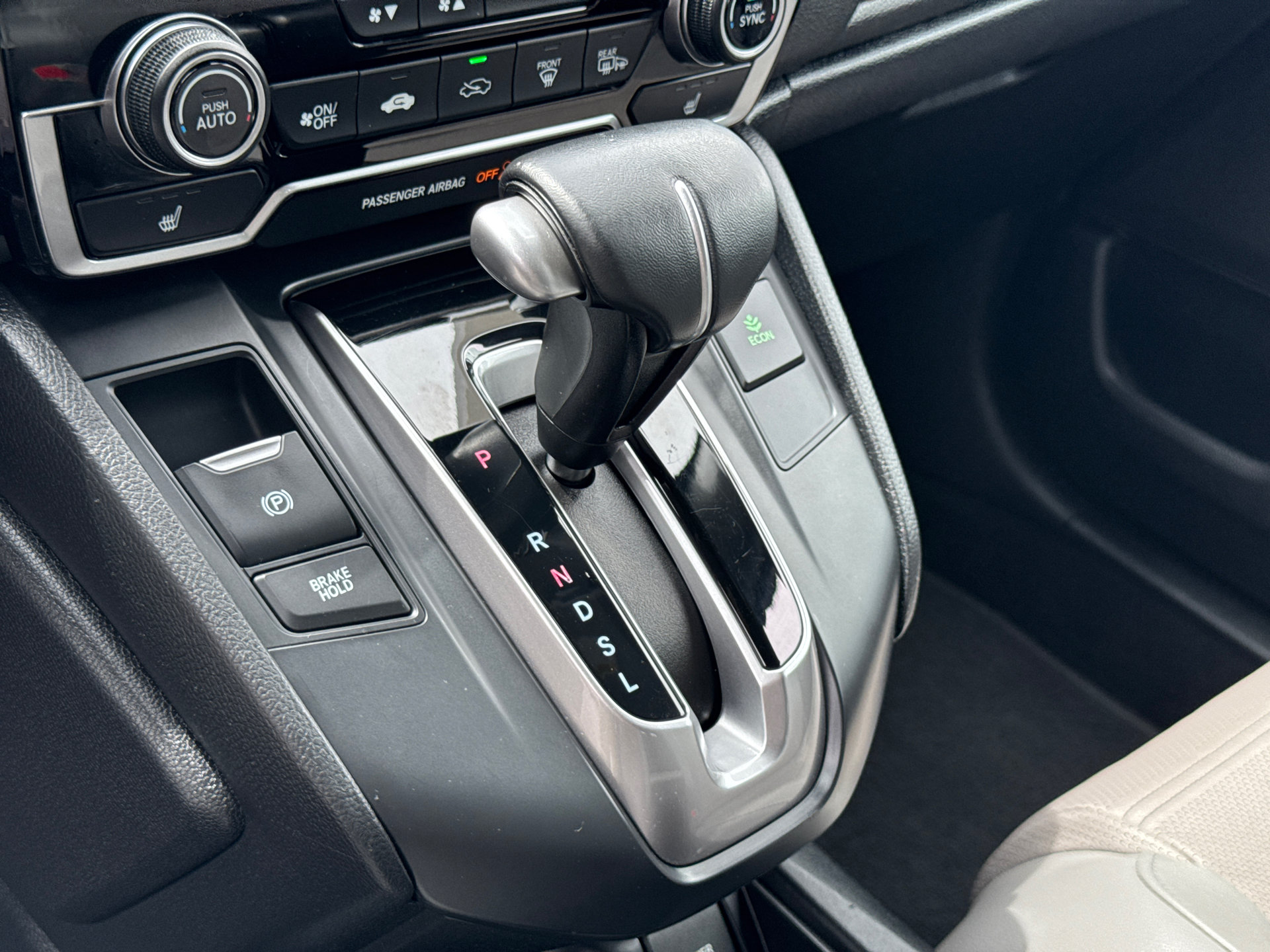 Used 2018 Honda CR-V Touring image 28