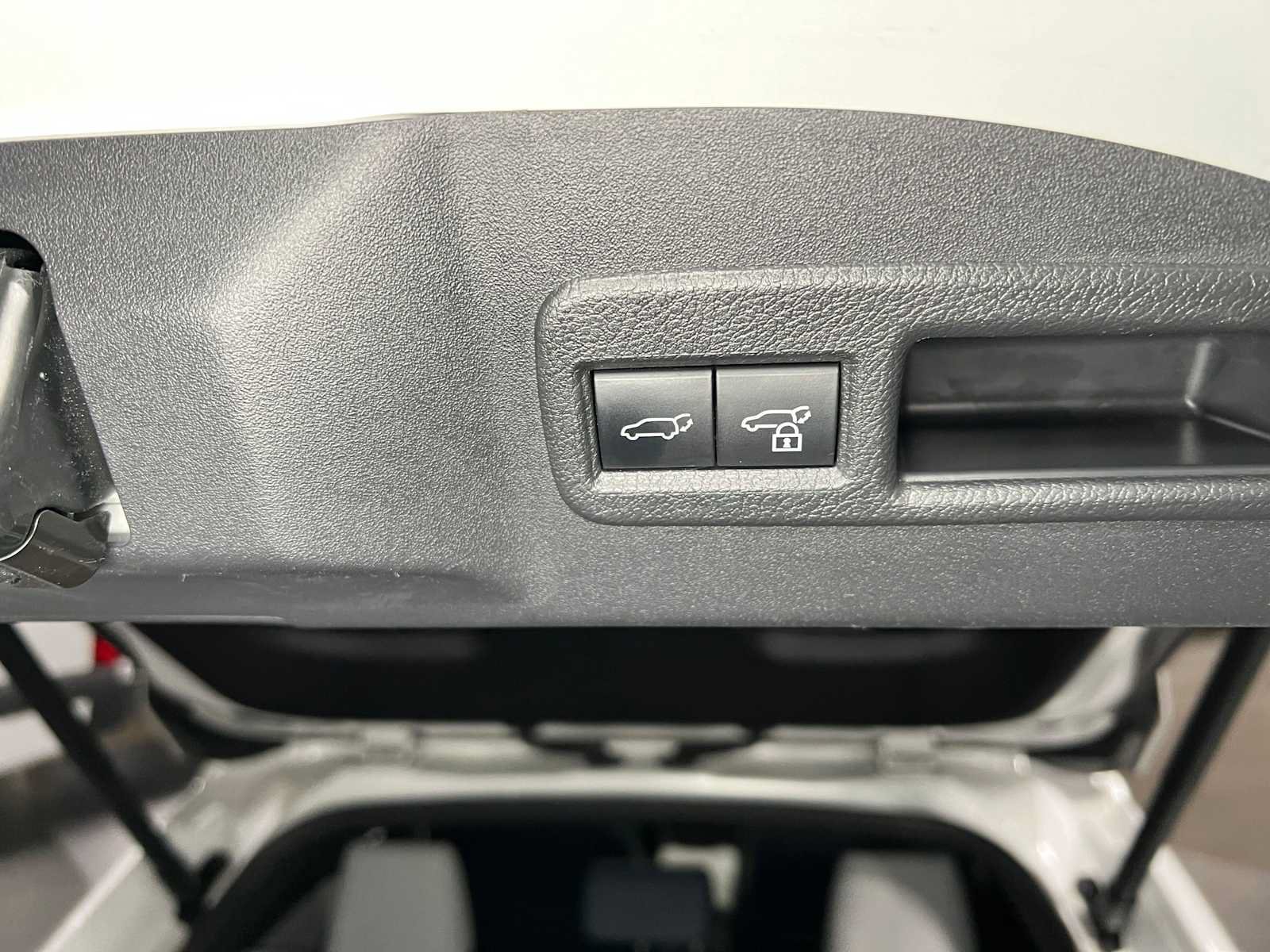 Used 2024 Subaru Solterra w/ Limited Package AWD/4WD image 17