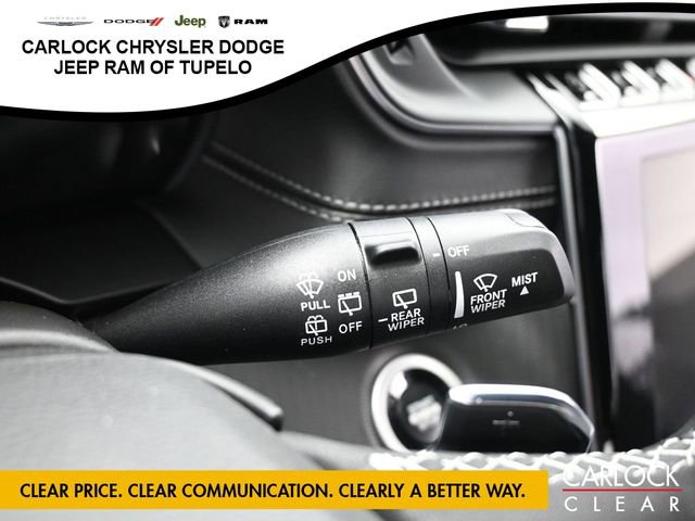 New 2025 Jeep Grand Cherokee Altitude image 24