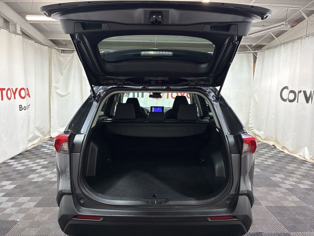 Used 2023 Toyota RAV4 XLE image 18
