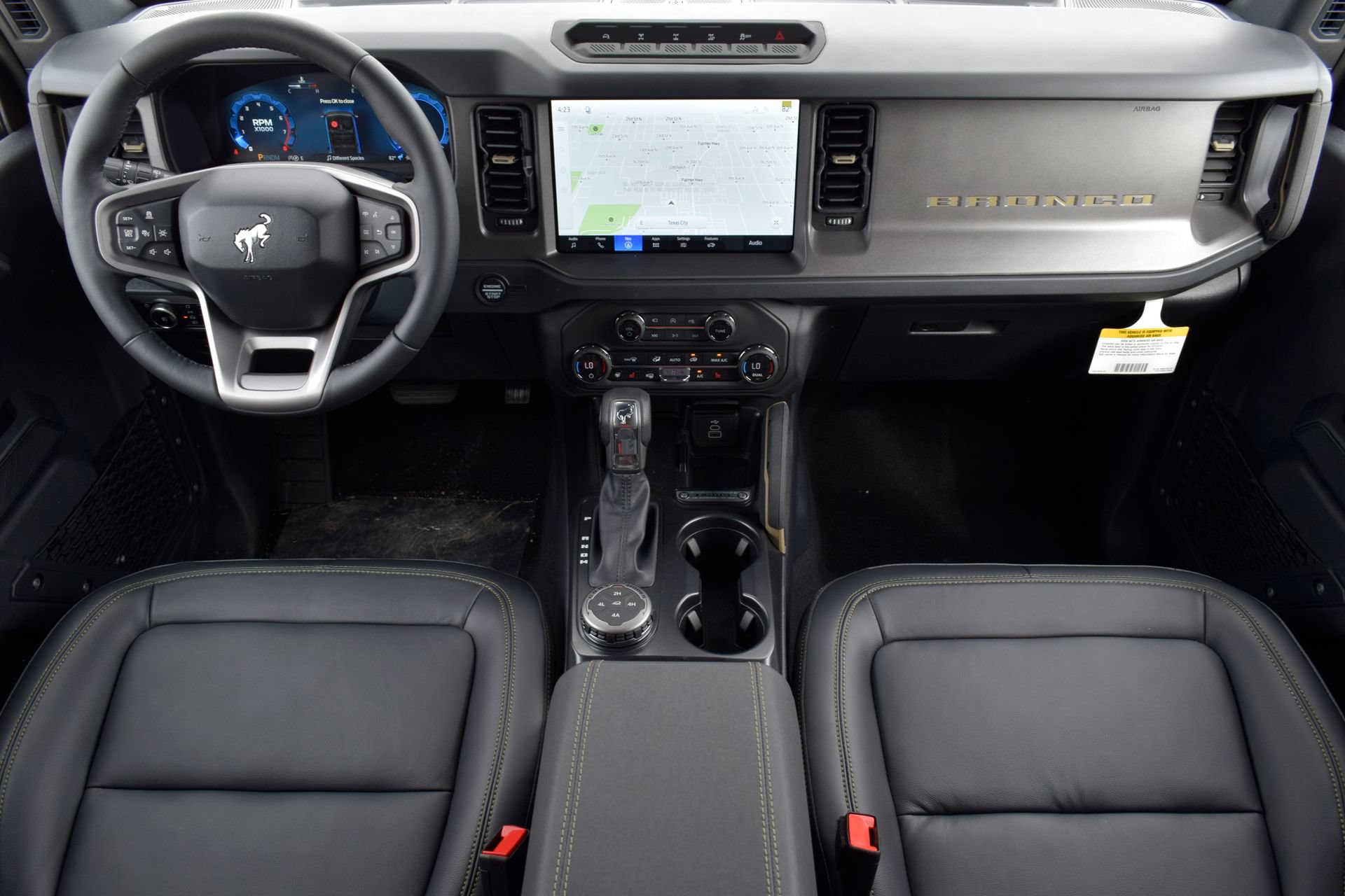 New 2026 Ford Bronco Badlands AWD/4WD image 7