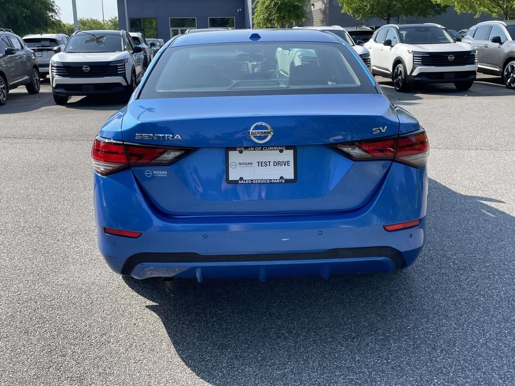 Used 2022 Nissan Sentra SV FWD image 4