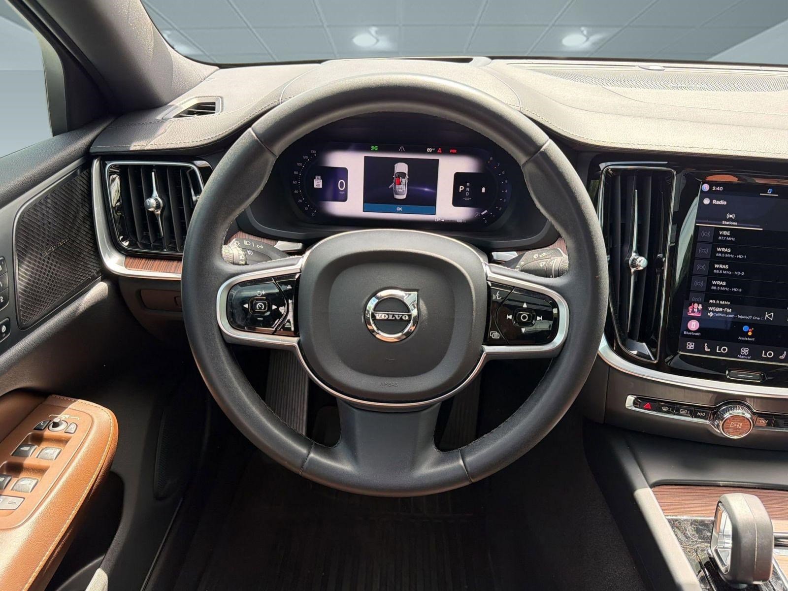 Used 2023 Volvo S60 B5 Ultimate w/ Protection Package Premier image 25