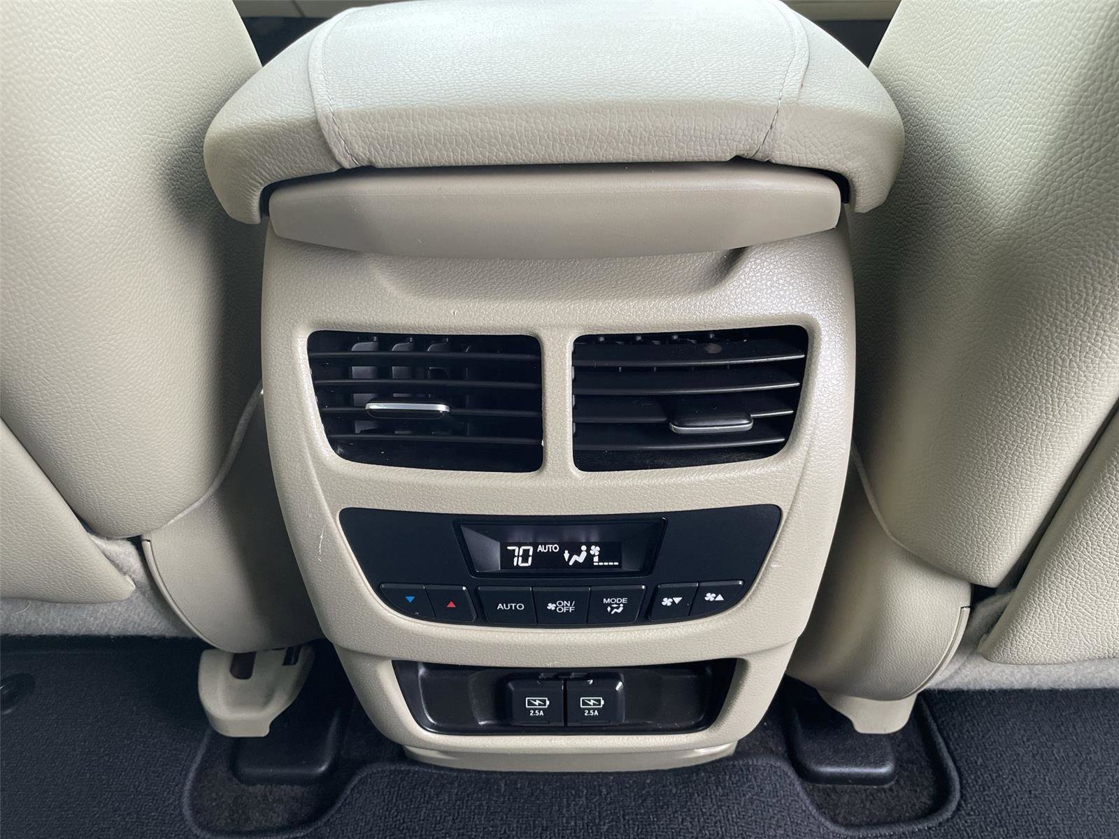 Used 2019 Acura MDX SH-AWD image 30