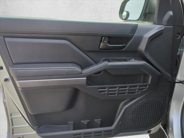 Used 2025 Toyota Tacoma SR5 image 10