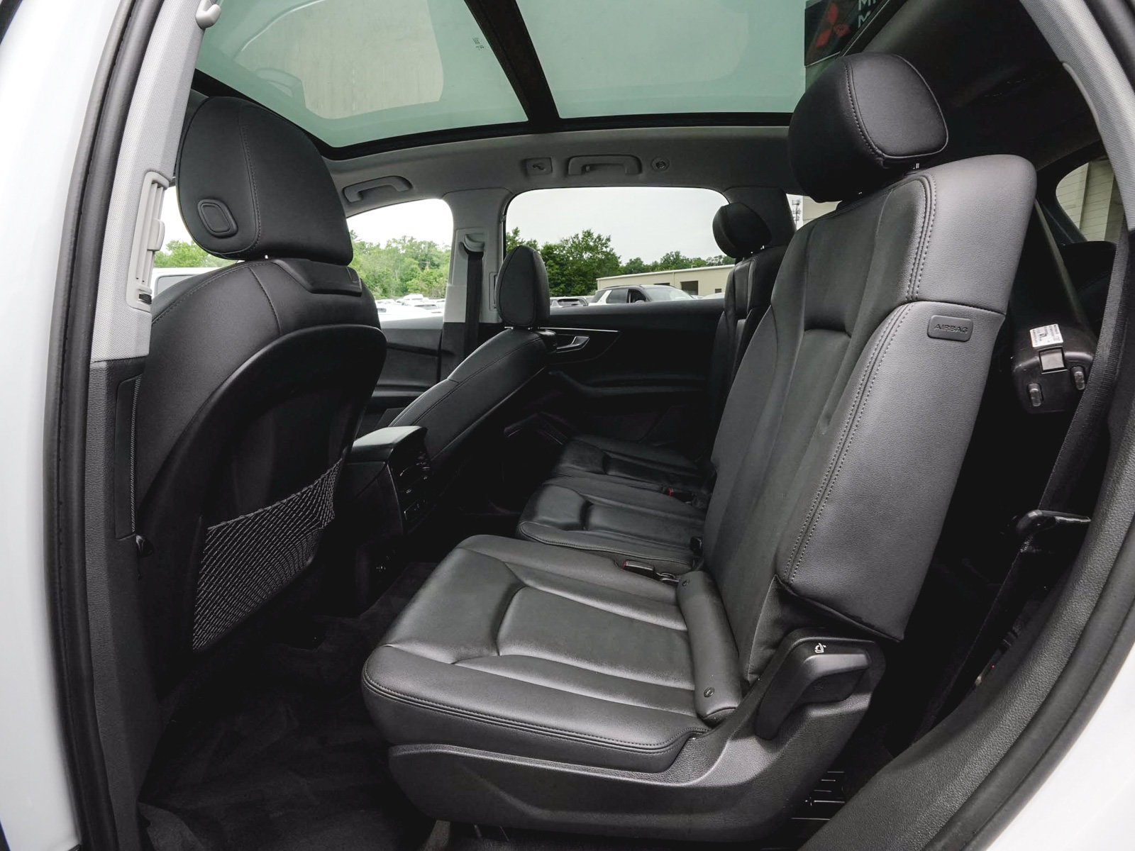 Used 2023 Audi Q7 3.0T Premium w/ Convenience Package AWD/4WD image 34
