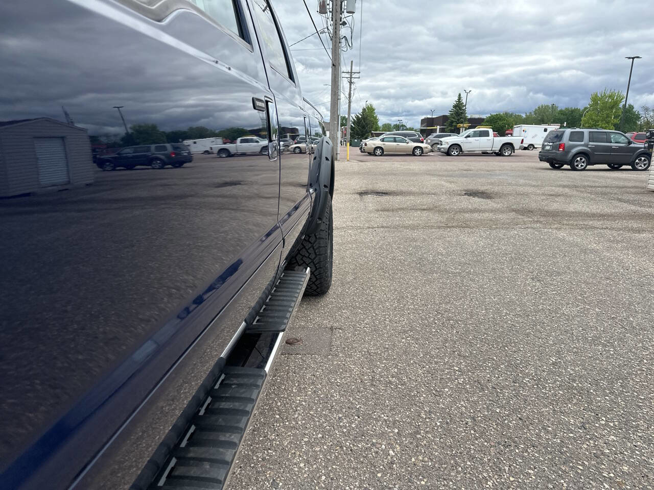 Used 2010 Ford F350 Lariat image 16