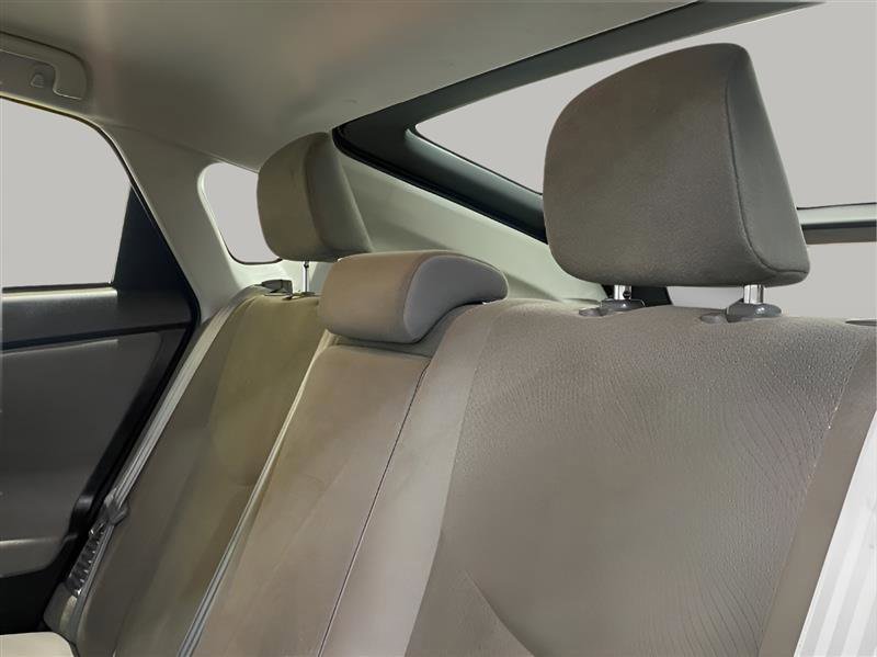 Used 2015 Toyota Prius Two image 10
