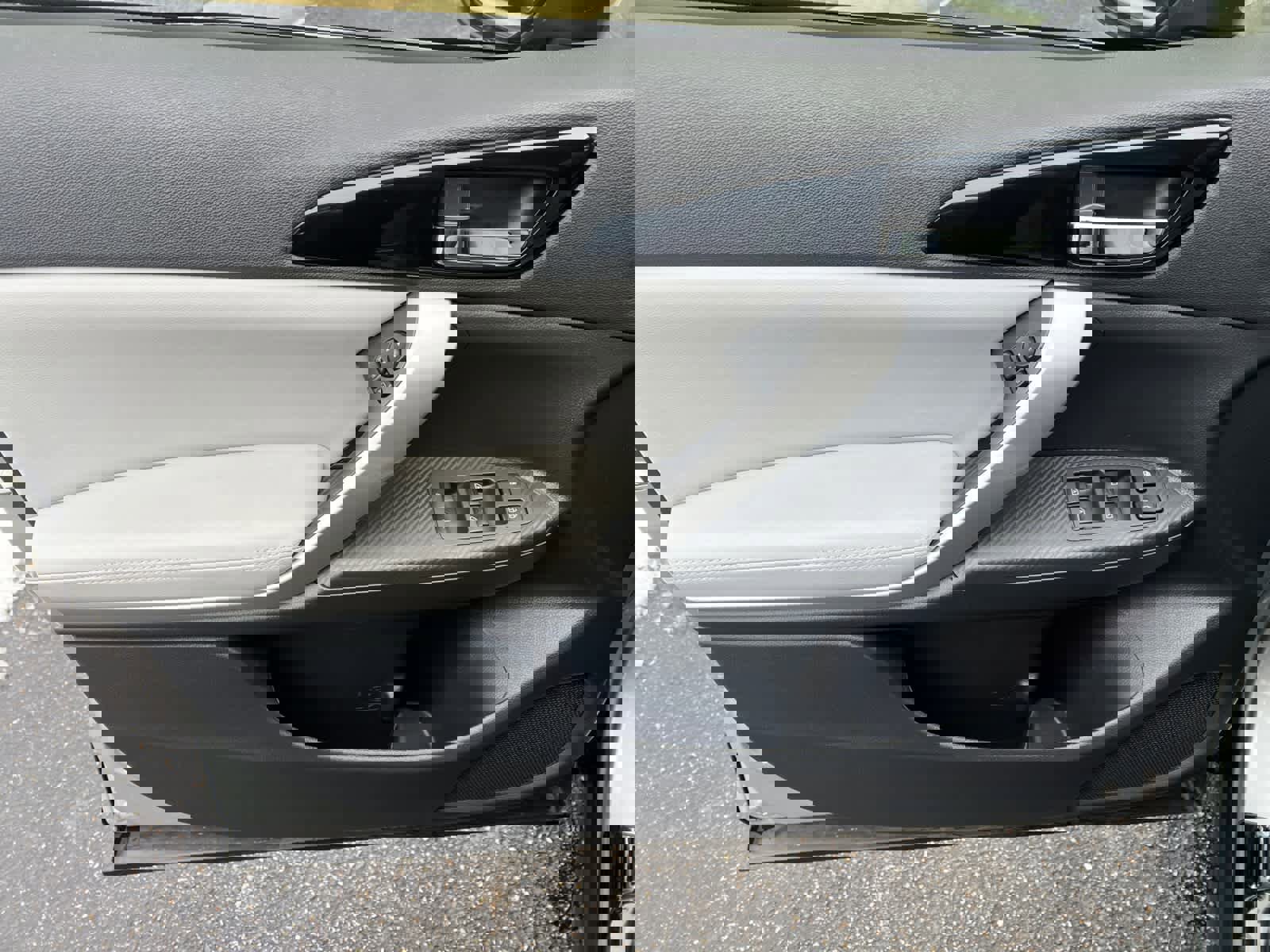 Used 2023 Mitsubishi Eclipse Cross SEL AWD/4WD image 19