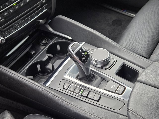 Used 2019 BMW X6 xDrive35i w/ M Sport Package image 31