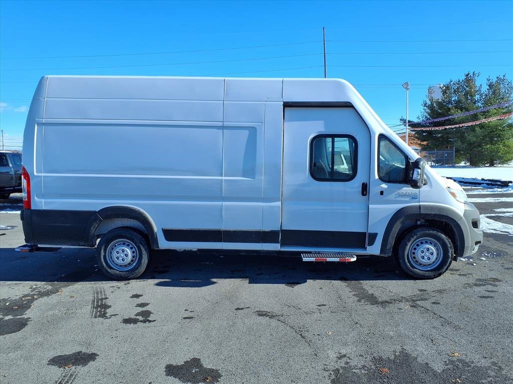 Used 2024 RAM ProMaster 3500 w/ Delivery Van Package image 5