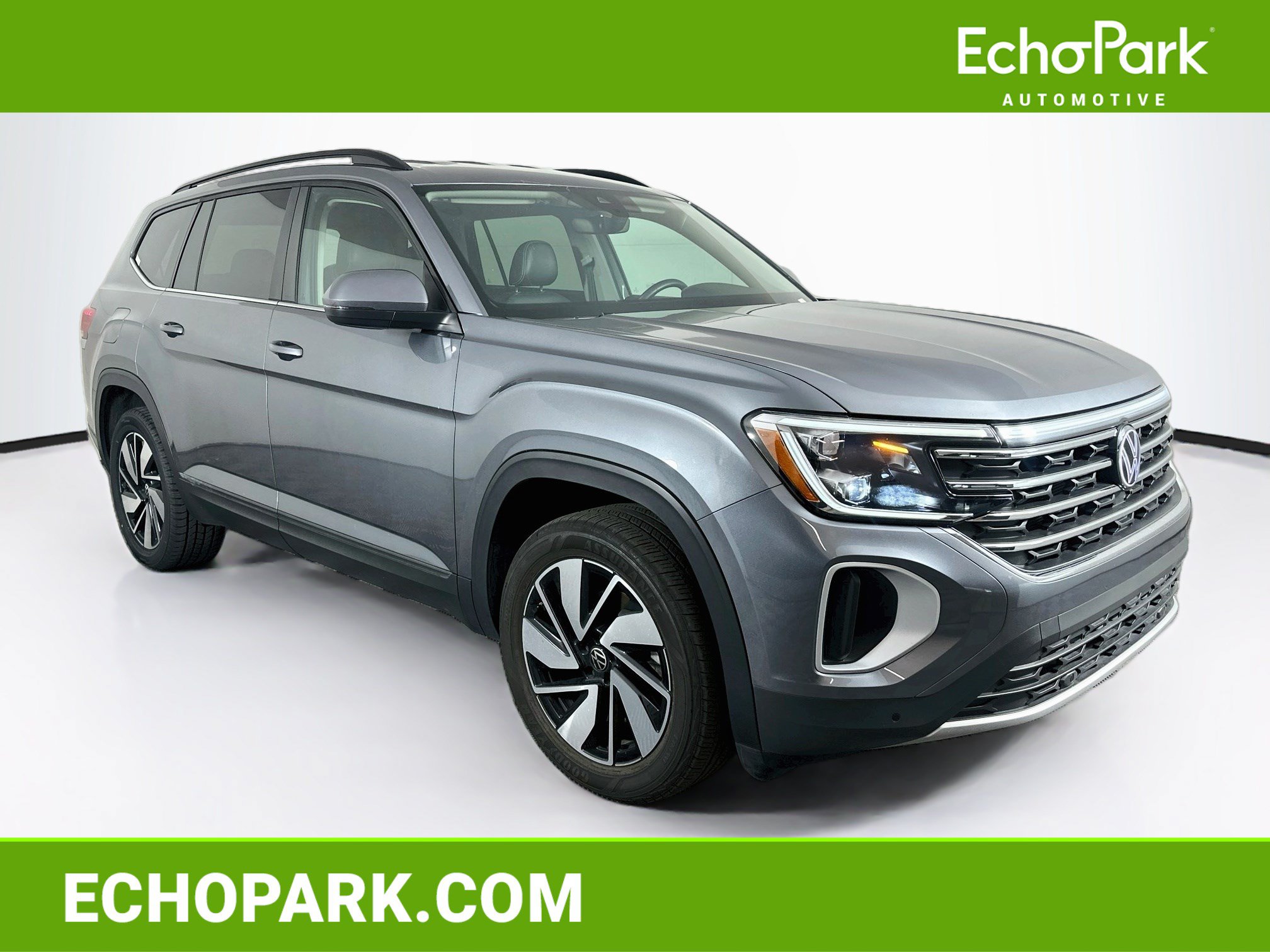 Used 2025 Volkswagen Atlas SE