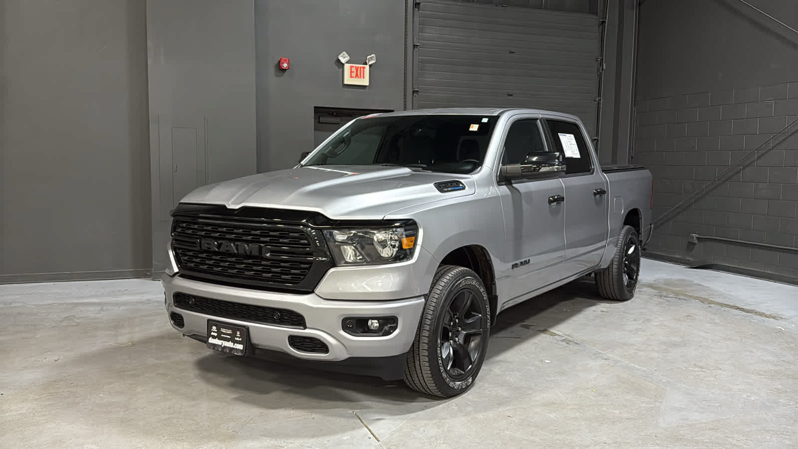 Used 2024 RAM 1500 Big Horn AWD/4WD image 3