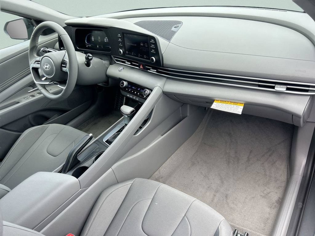 New 2026 Hyundai Elantra Sport FWD image 14
