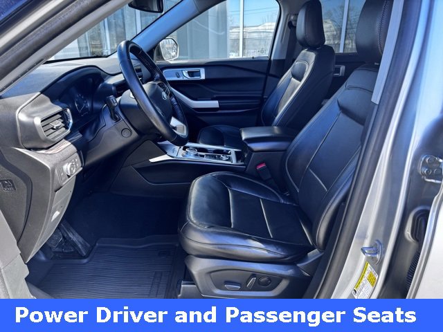 Used 2022 Ford Explorer Limited w/ Equipment Group 301A image 12