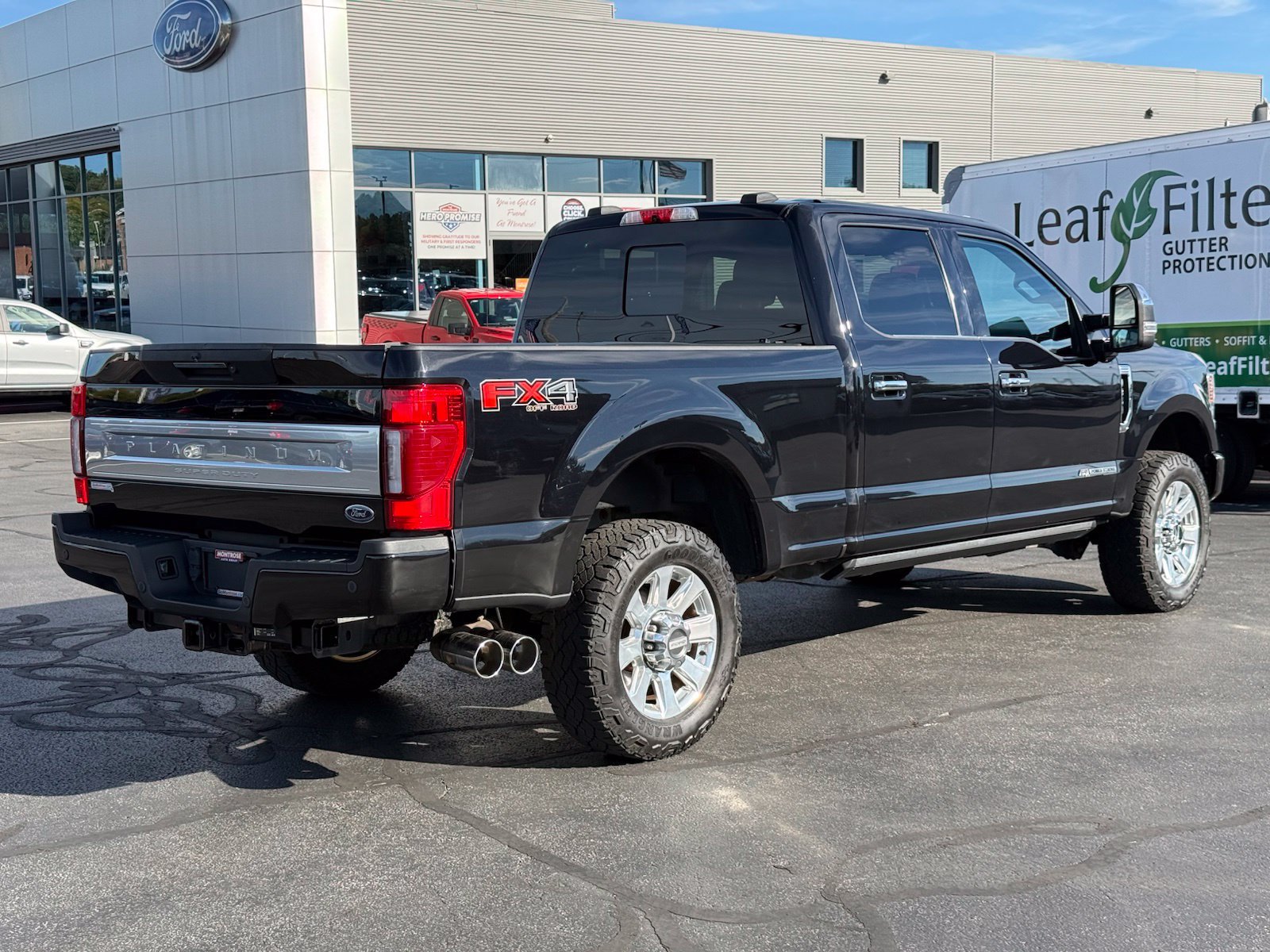Used 2020 Ford F350 Platinum w/ FX4 Off-Road Package AWD/4WD image 4