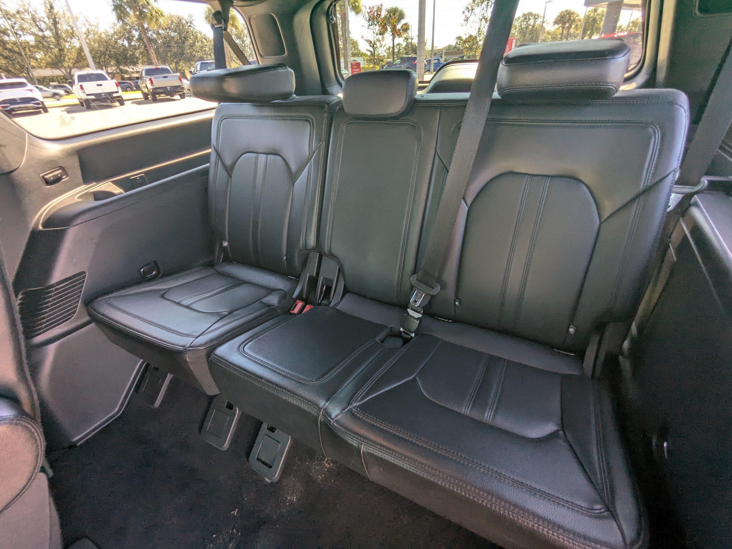 Used 2020 Ford Expedition Max Limited w/ Equipment Group 301A RWD image 14