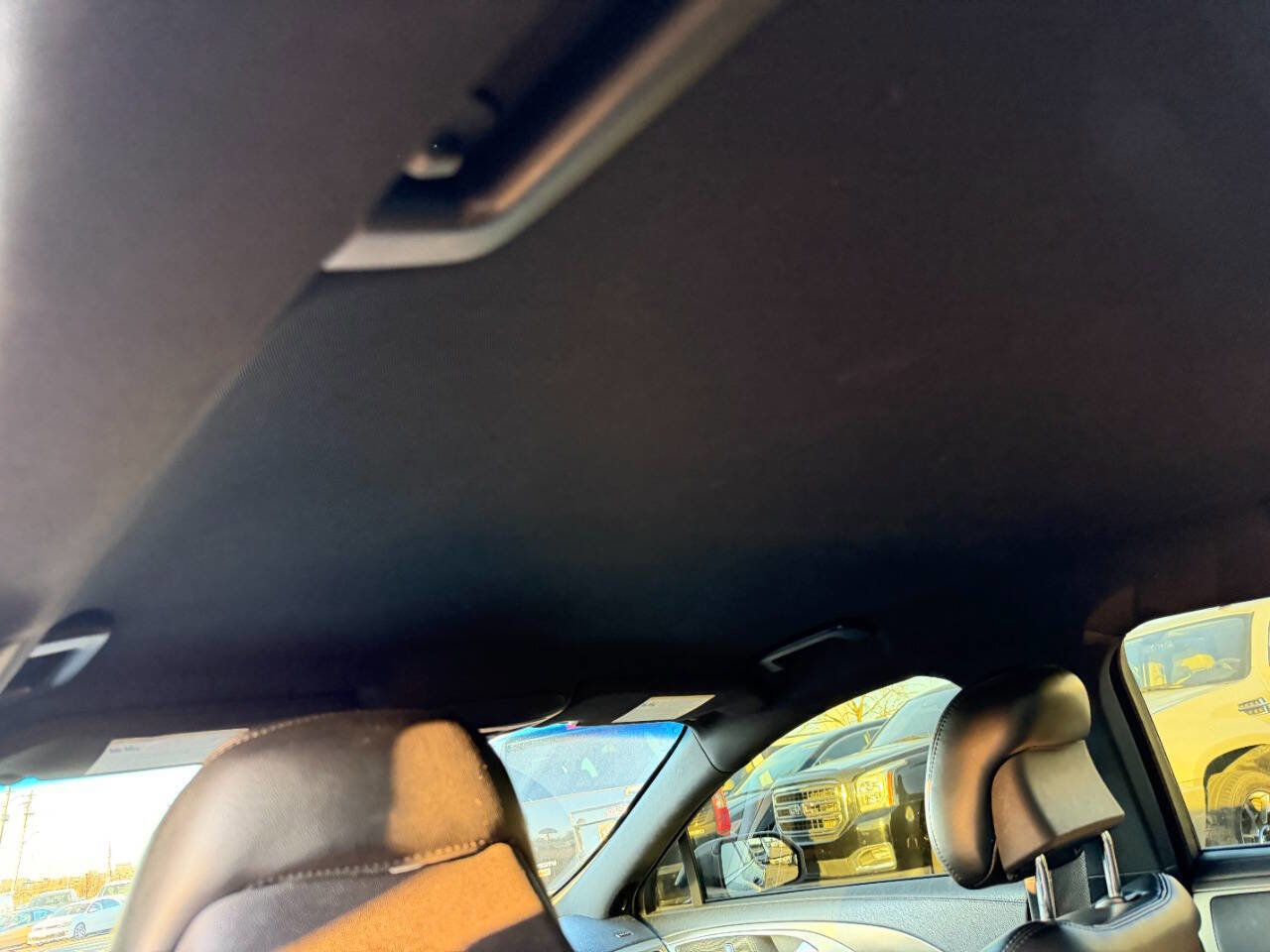 Used 2017 Lincoln MKZ Premiere image 16