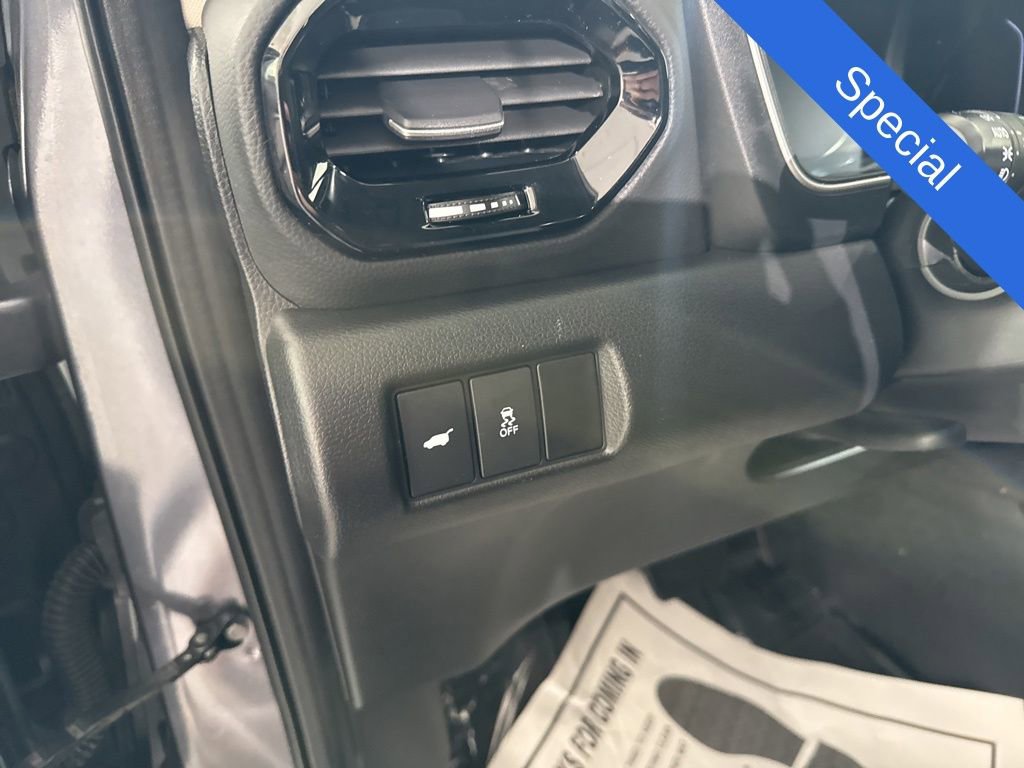 Used 2023 Honda Pilot Touring image 19