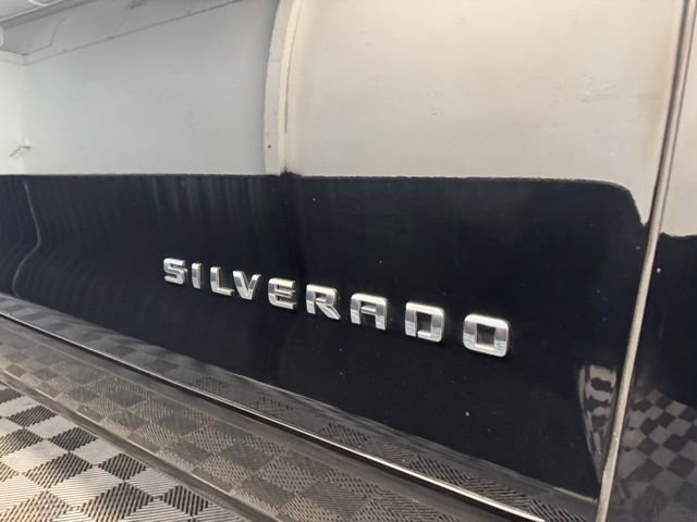 Used 2016 Chevrolet Silverado 1500 LT w/ LT Convenience Package AWD/4WD image 32