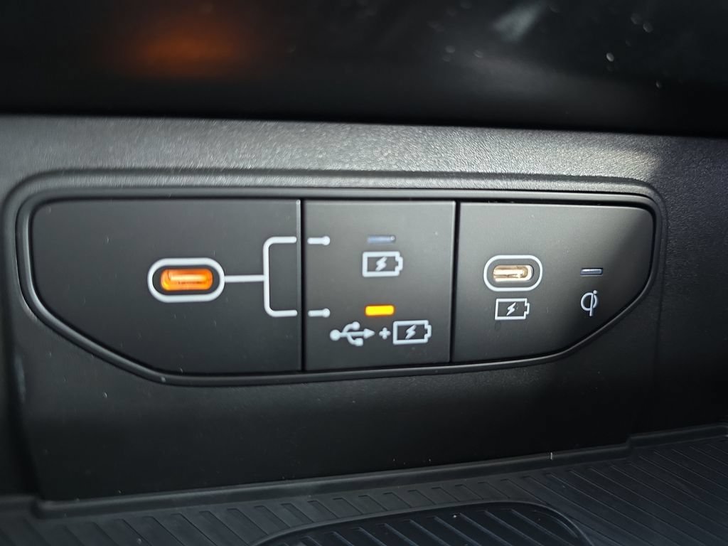 New 2026 Kia Sportage SX FWD image 15